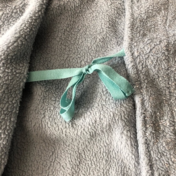 Girls Robe - Picture 3 of 5